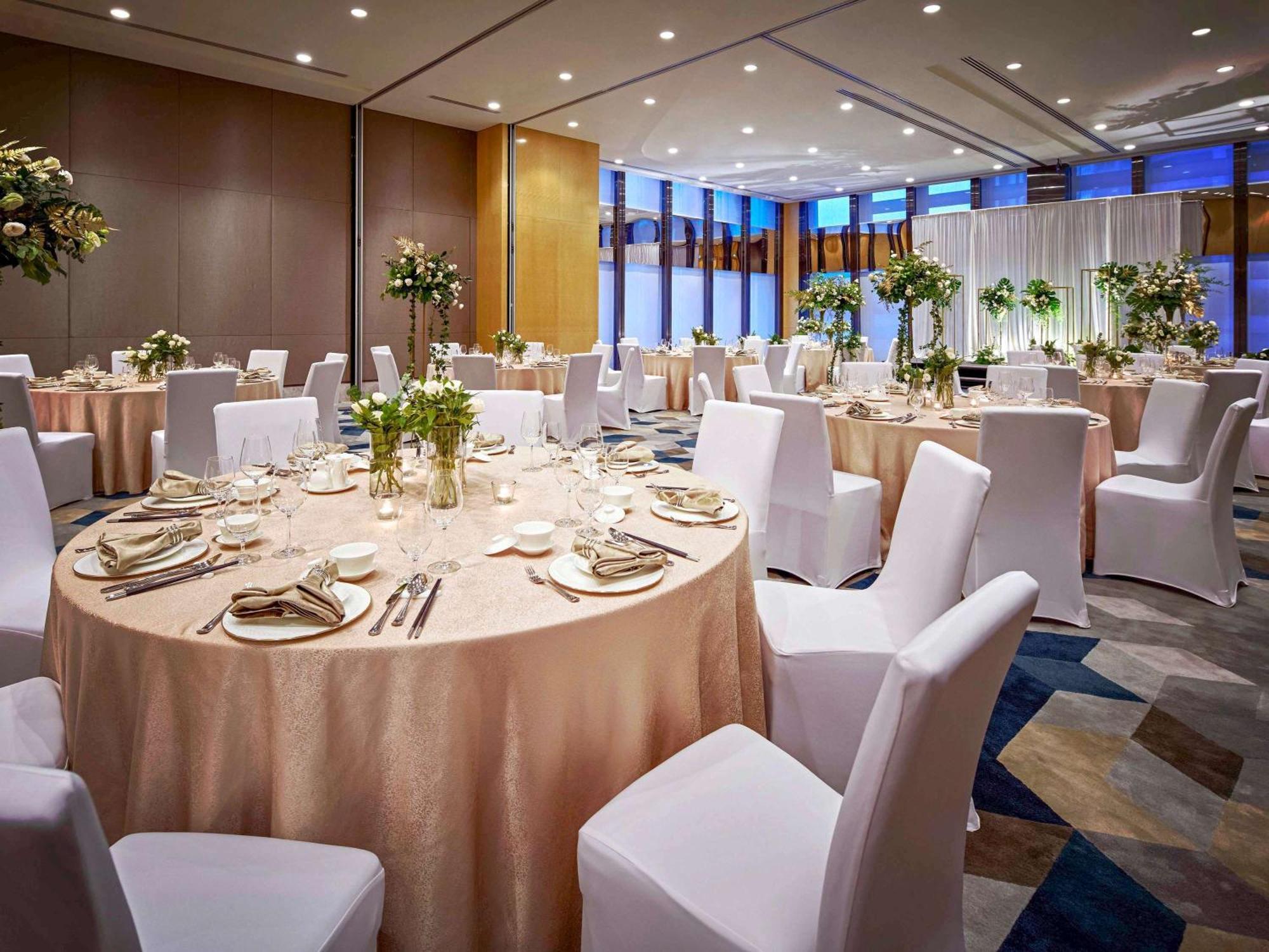 Sofitel Singapore City Centre Екстериор снимка