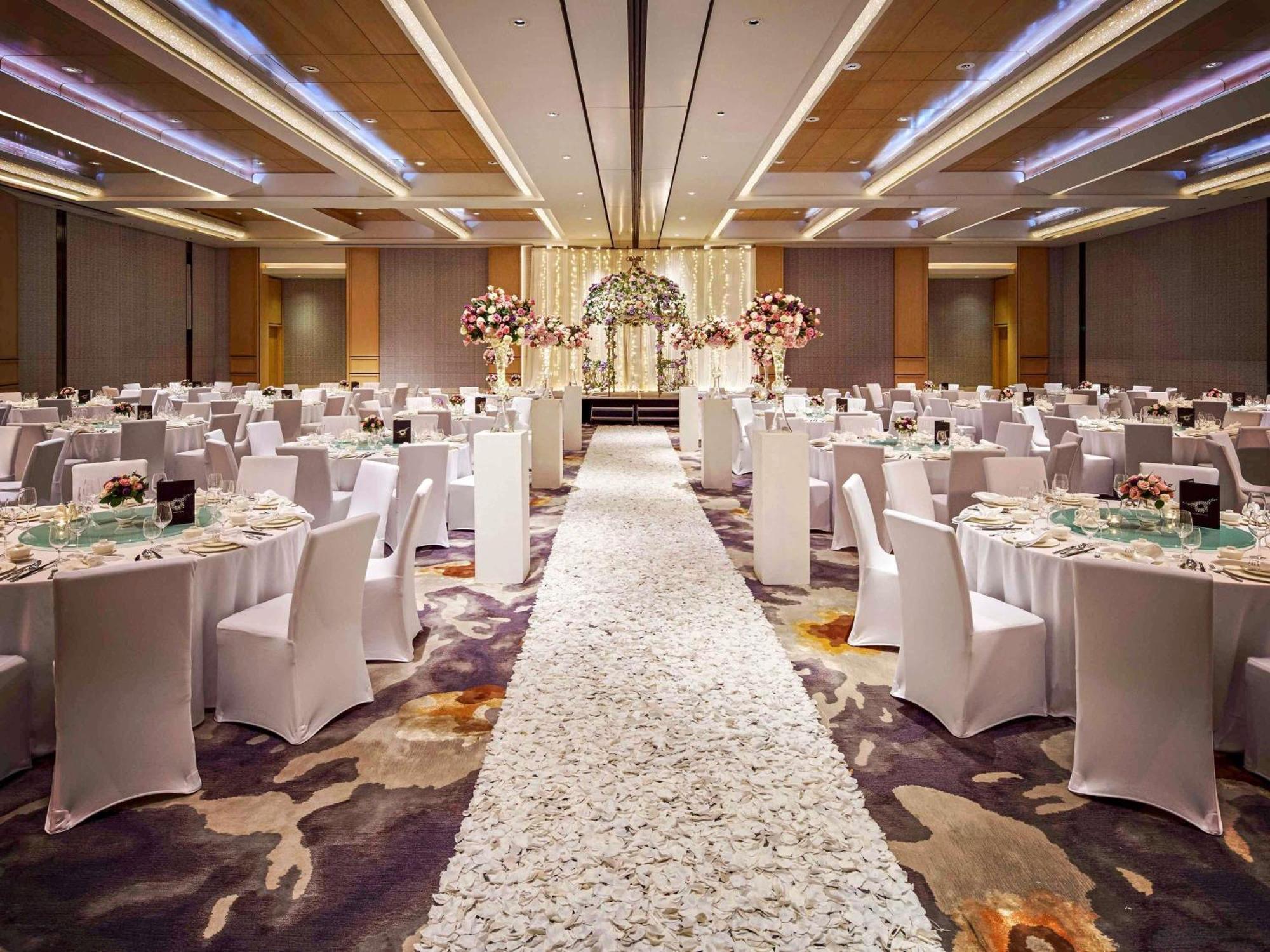 Sofitel Singapore City Centre Екстериор снимка